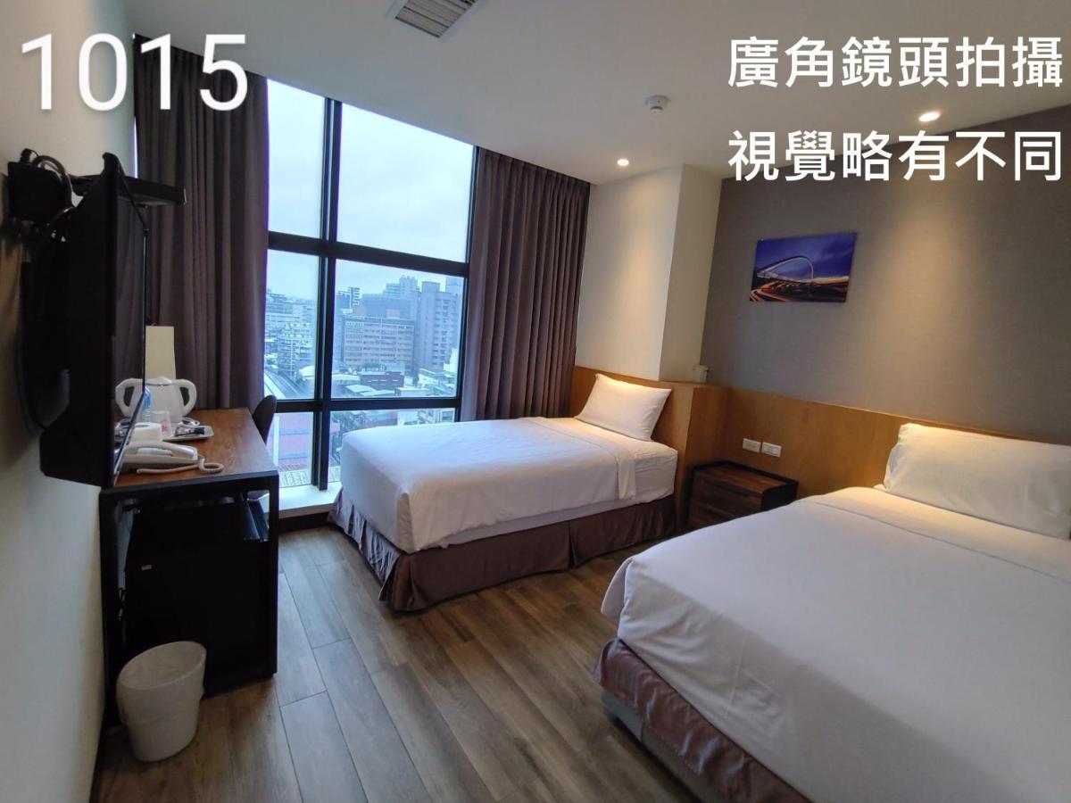 Honest&Warm Hotel Taoyuan Buitenkant foto