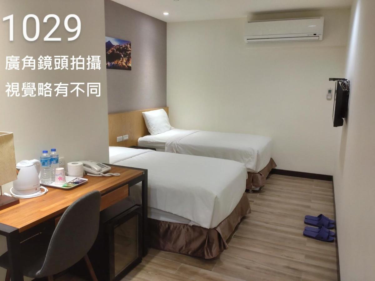Honest&Warm Hotel Taoyuan Buitenkant foto