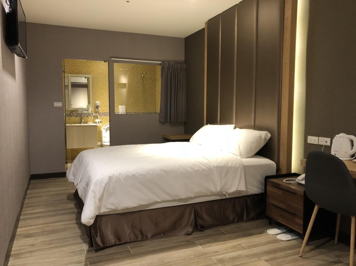Honest&Warm Hotel Taoyuan Buitenkant foto